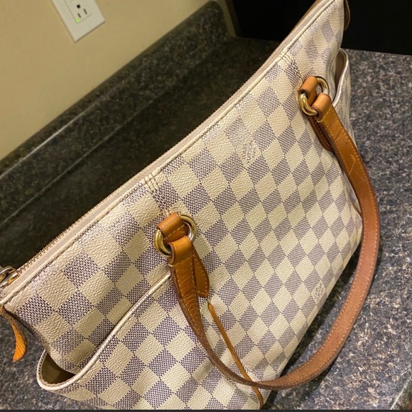 Louis Vuitton Totally PM Damier Azur - Picture 10 of 12